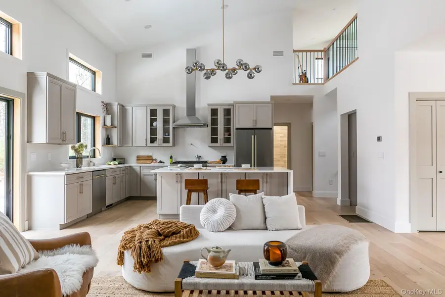 33 Betten Court, Saugerties, NY 12477 - Image #2