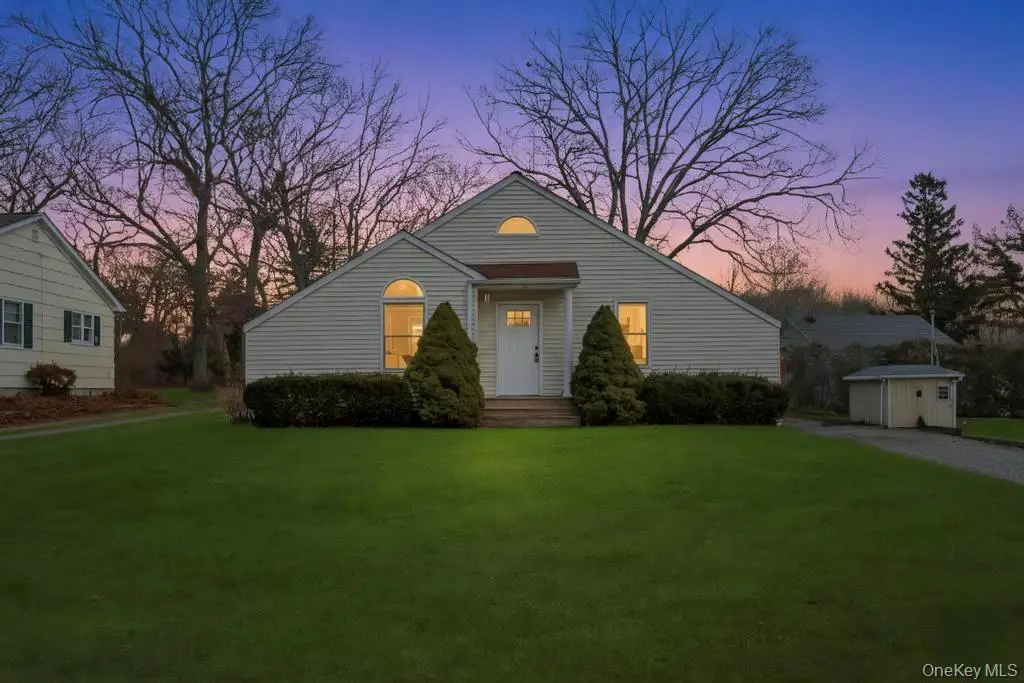 160 Oak Street, Mattituck, NY 11952 - Image #1