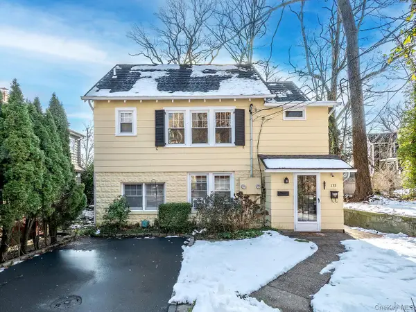 133 16th Avenue, Sea Cliff, NY 11579