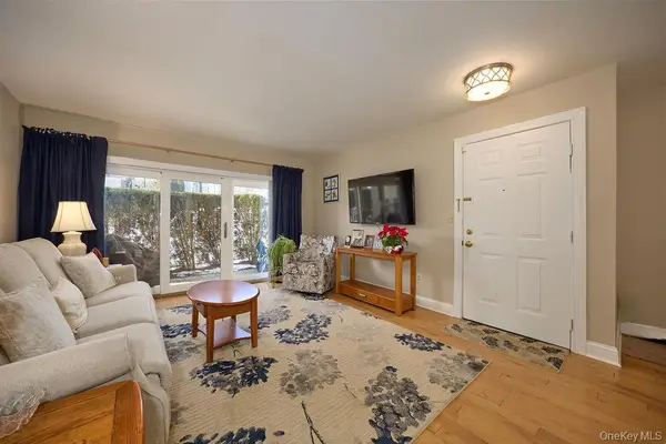 1 Huntington Circle, Peekskill, NY 10566