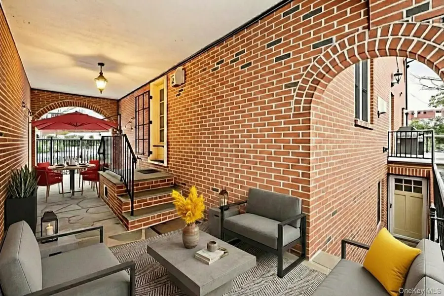 31 Puritan Avenue, Forest Hills, NY 11375 - #3