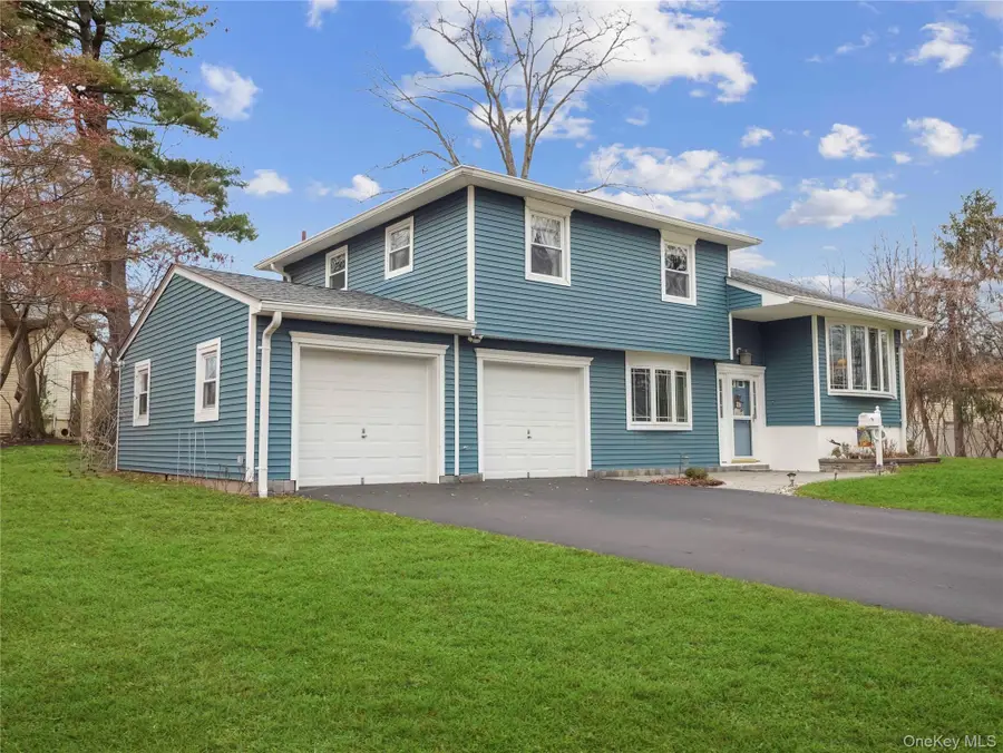 132 Shetland Drive, New City, NY 10956 - Image #2