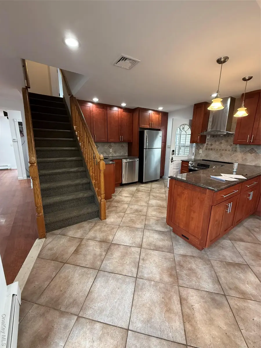 63 Anchor Lane, Levittown, NY 11756 - #3