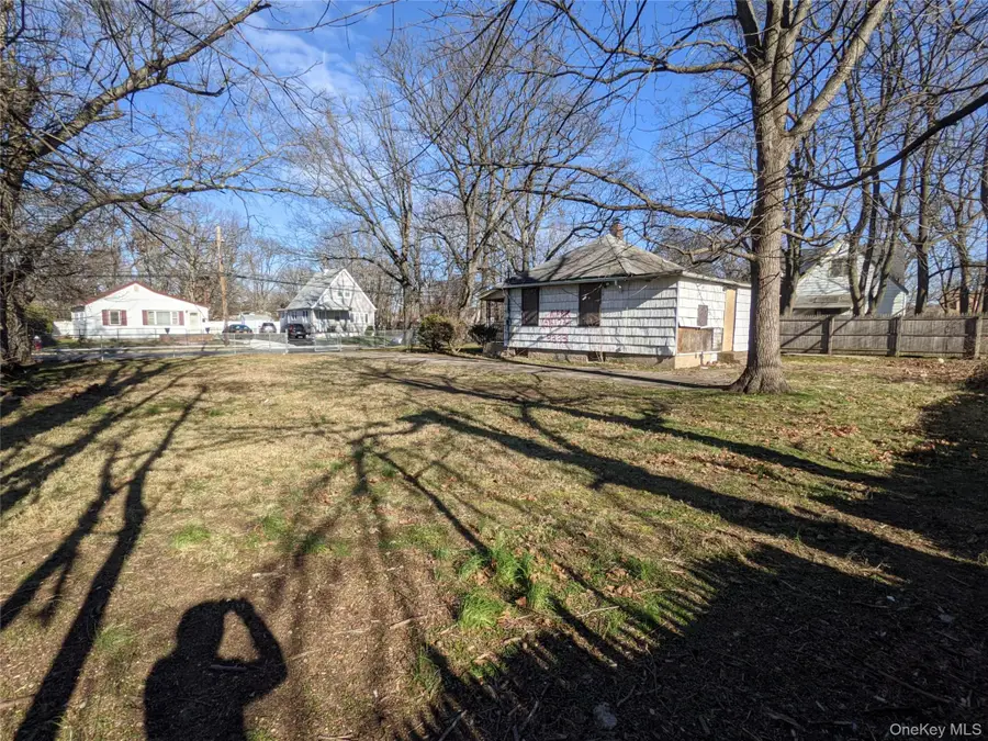 76 Cumberland Avenue, Roosevelt, NY 11575 - #3