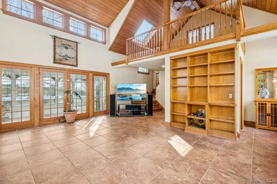 1 Spring Hollow Road, Nissequogue, NY 11780 - Image #3