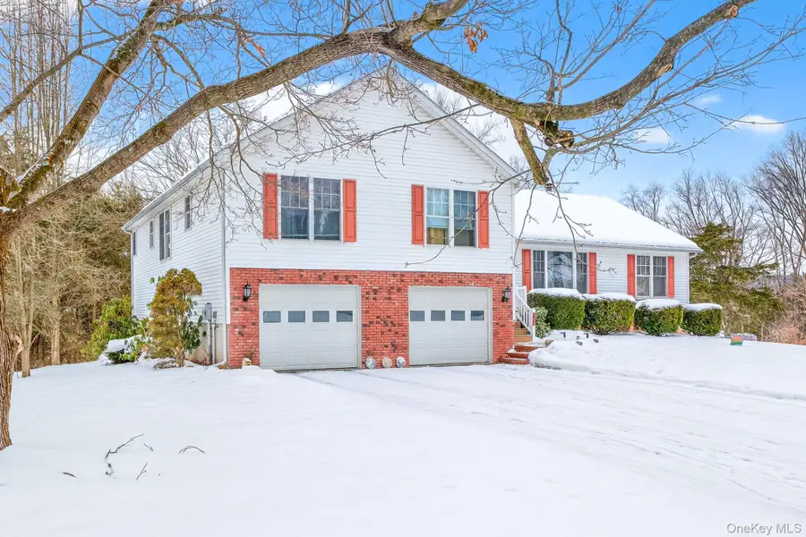 162 Hilltop Drive, Hurley, NY 12443 - Image #2
