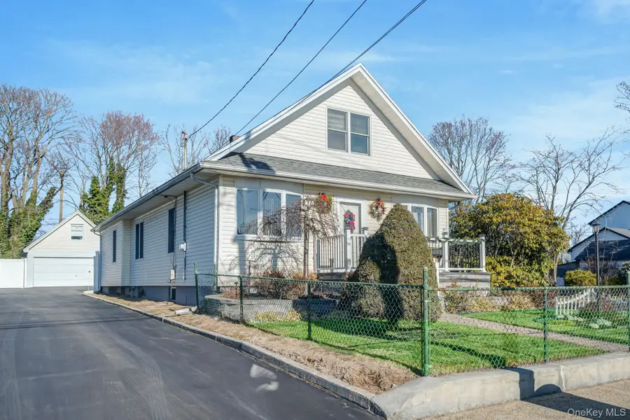 4 W William Street, Bay Shore, NY 11706 - Image #2