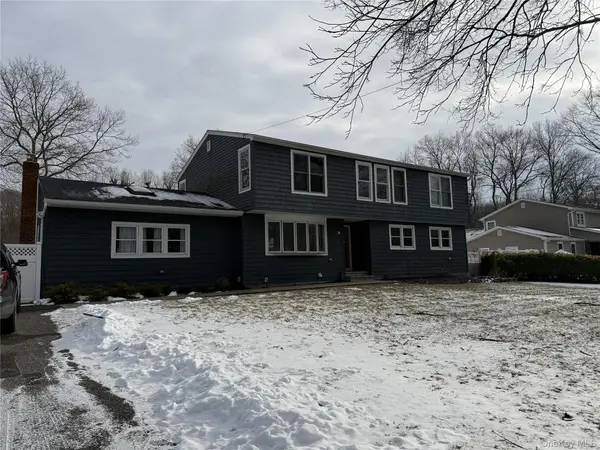 1189 Terry Road, Ronkonkoma, NY 11779