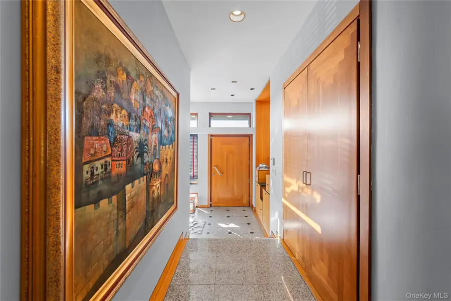 2829 Frankel Boulevard, Merrick, NY 11566 - Image #3