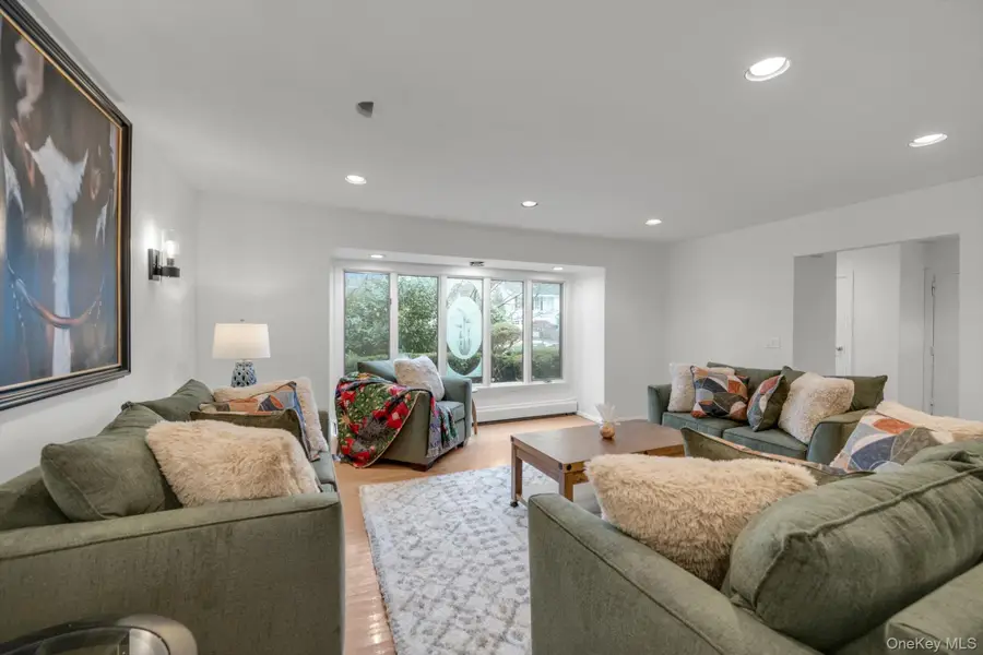 2 Joan Court, Woodbury, NY 11797 - Image #3