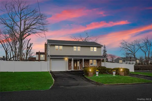 1042 11th Street, West Babylon, NY 11704