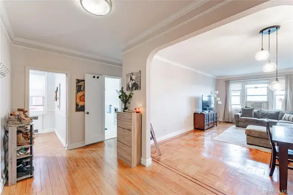 55 Grand Avenue #5A, Rockville Centre, NY 11570