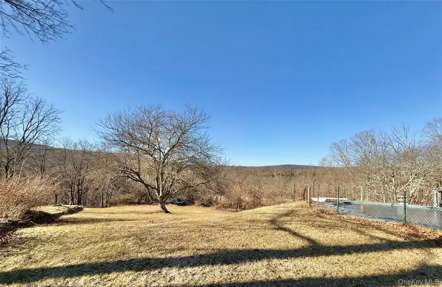 40 Walnut Street, Pawling, NY 12564 - Image #2