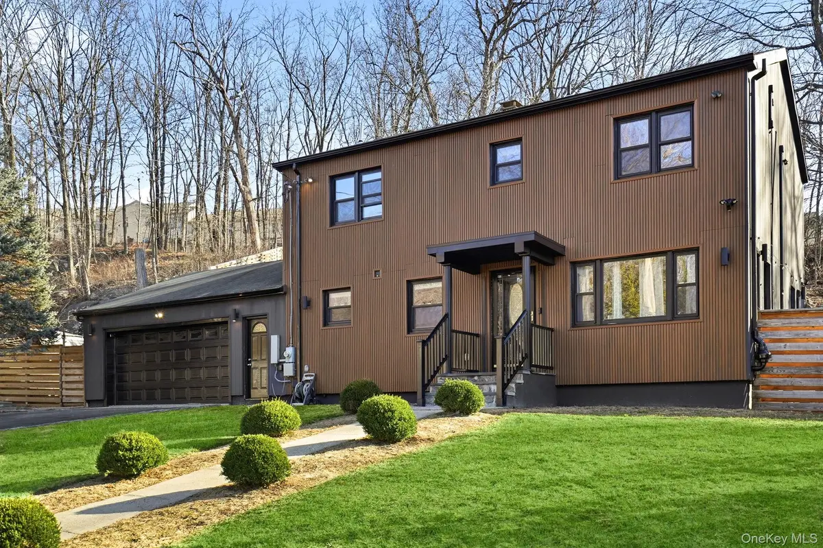 14 Dunnings Drive, Tarrytown, NY 10591 - Image #1