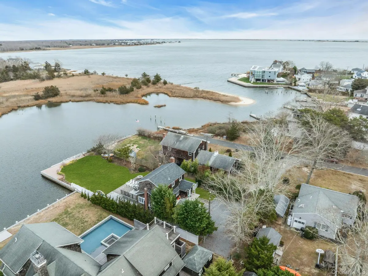 53 W End Avenue, East Quogue, NY 11942 - Image #1