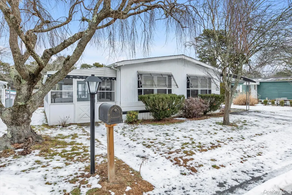 525-183 Riverleigh Avenue #183, Riverhead, NY 11901 - Image #1