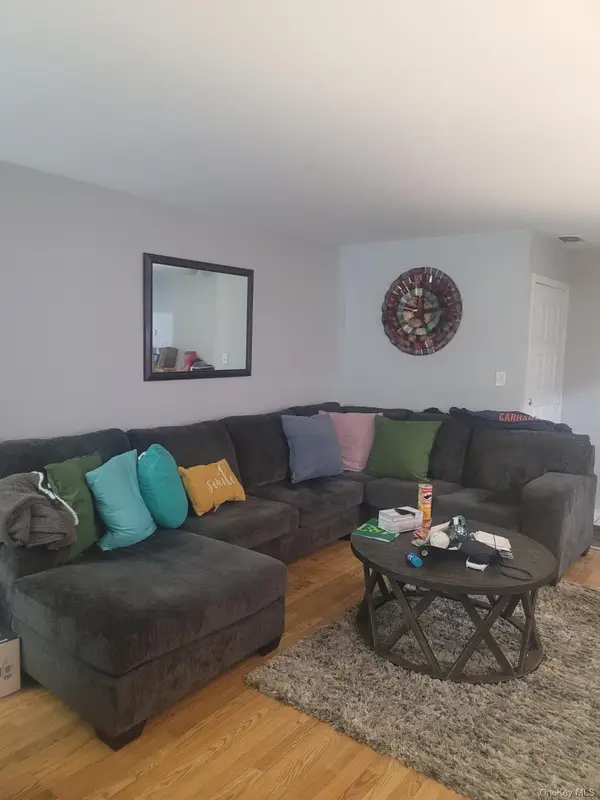 408 Town Hill Road #408, Nanuet, NY 10954