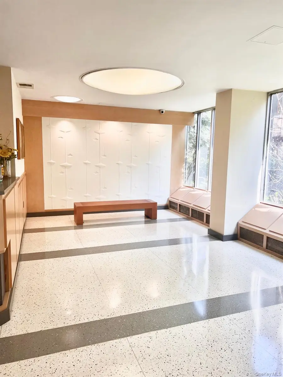 138-10 Franklin Avenue #10G, Flushing, NY 11355 - Image #2