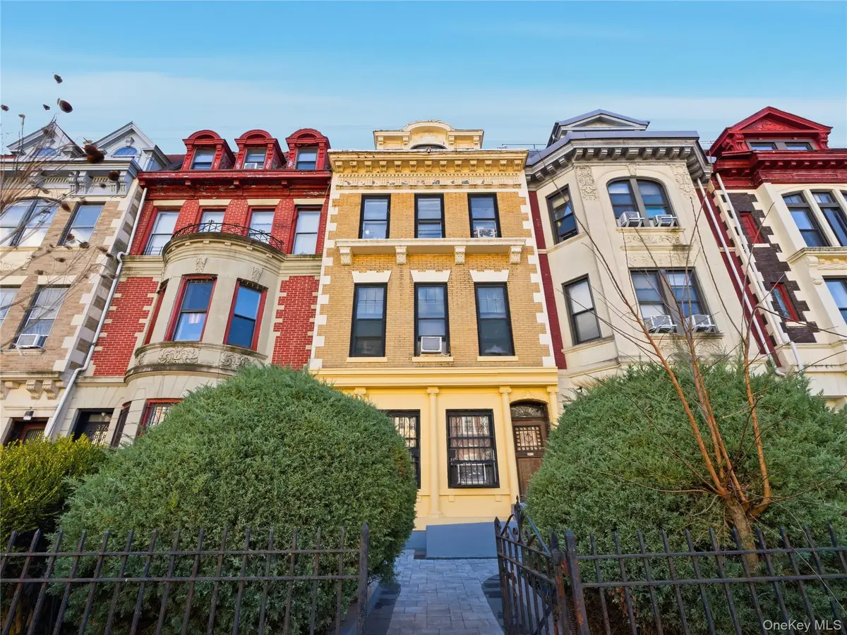 372 Parkside Avenue, Brooklyn, NY 11226 - #1