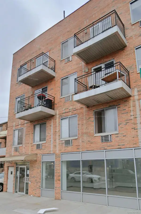 31-53 Linden Place #3E, Flushing, NY 11354