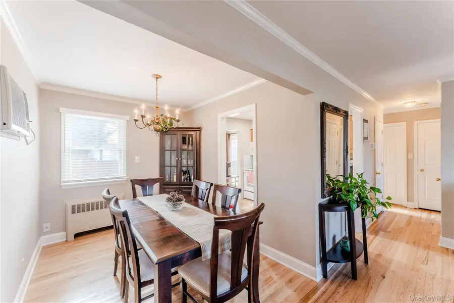 14 Cypress Street, Farmingdale, NY 11735 - Image #3