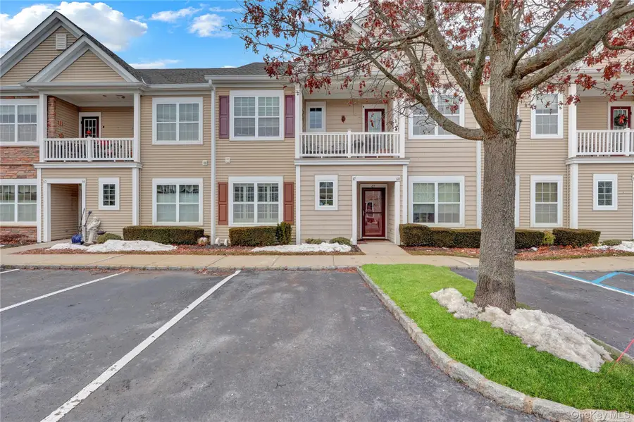 67 Warwick Drive, Massapequa, NY 11758 - Image #2