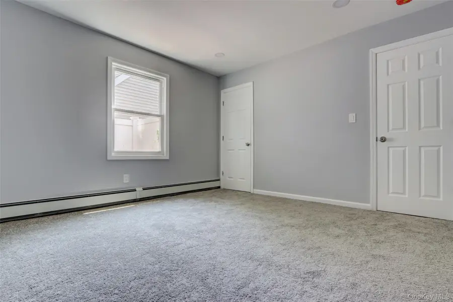 17 Windmill Lane, Levittown, NY 11756 - Image #3