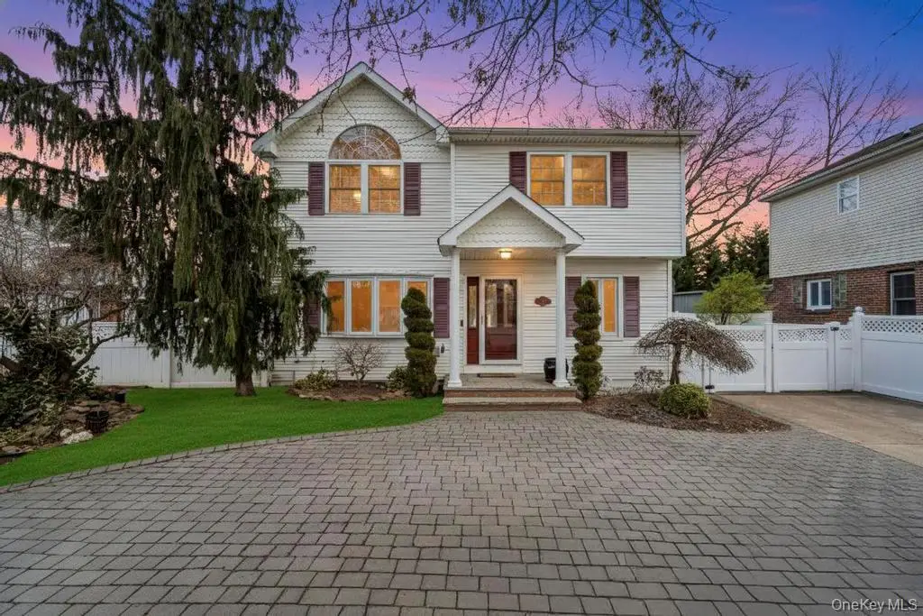 2585 Oceanside Road, Oceanside, NY 11572 - Image #1