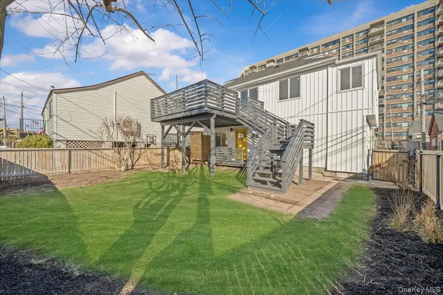 318A Beach 101st Street, Rockaway Park, NY 11694 - Image #3