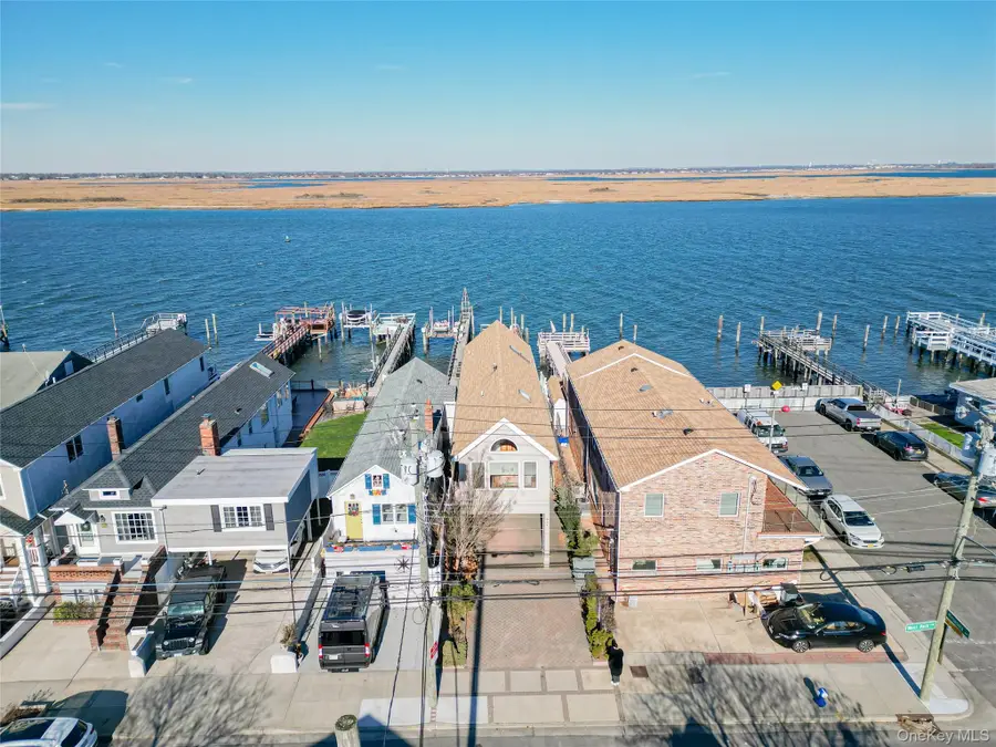 991 W Park Avenue, Long Beach, NY 11561 - Image #2