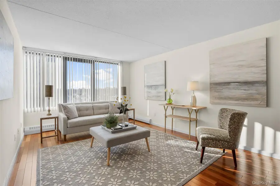 4 Martine Avenue #1011, White Plains, NY 10606 - Image #3