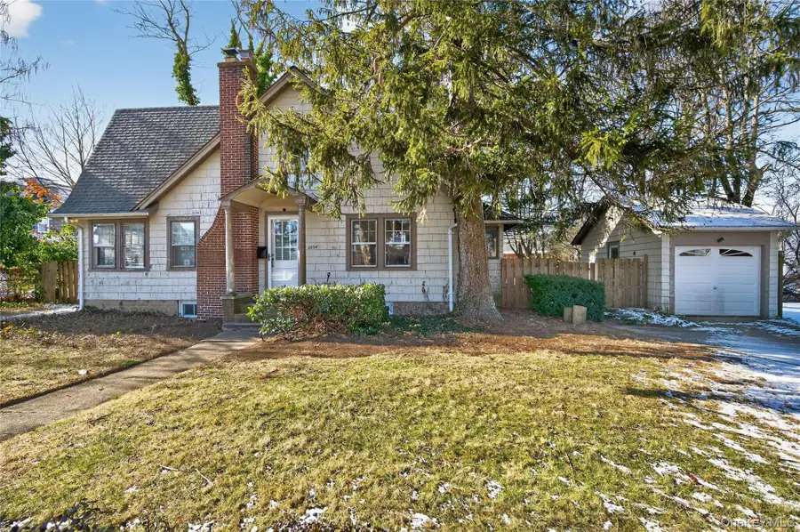 2934 Dahlia Avenue, Baldwin, NY 11510 - Image #2