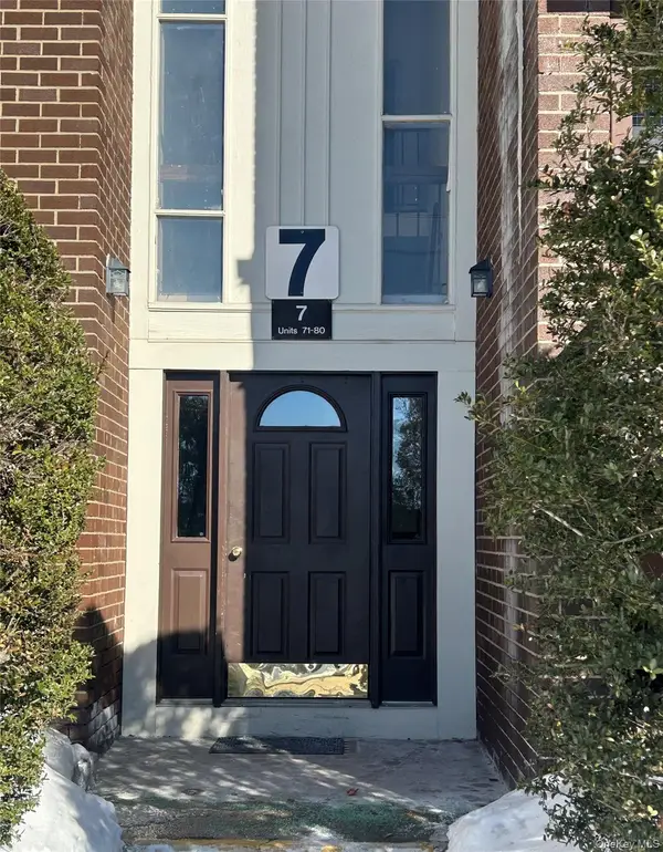 73 Country Club Lane, Pomona, NY 10970