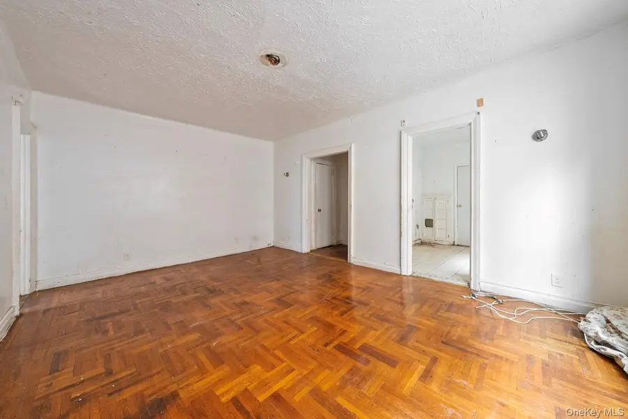 1715 Nelson Avenue #4H, Bronx, NY 10453 - Image #3