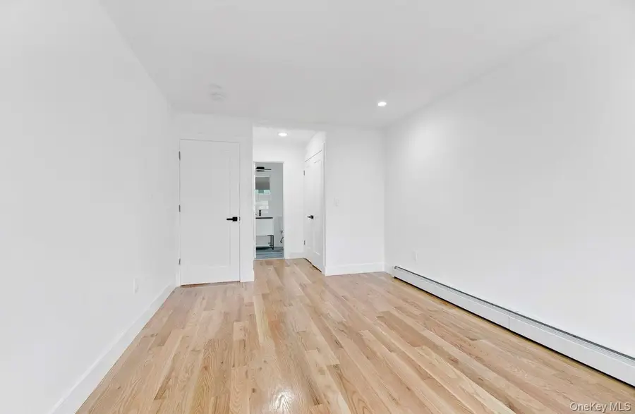 72-31 Hillmeyer Avenue, Arverne, NY 11692 - Image #3