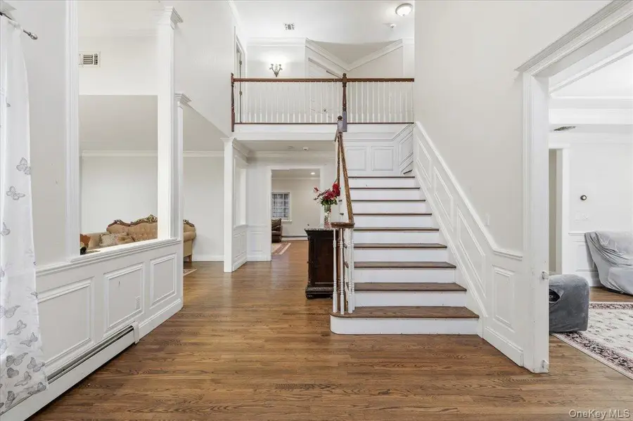 21 Astor Avenue, Saint James, NY 11780 - #2