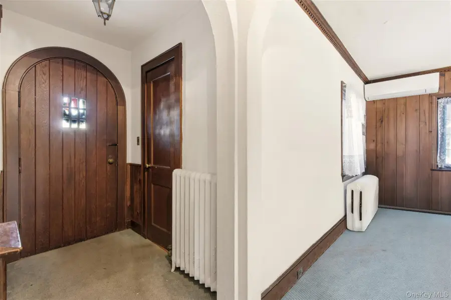 54 Summit Drive, Manhasset, NY 11030 - #3