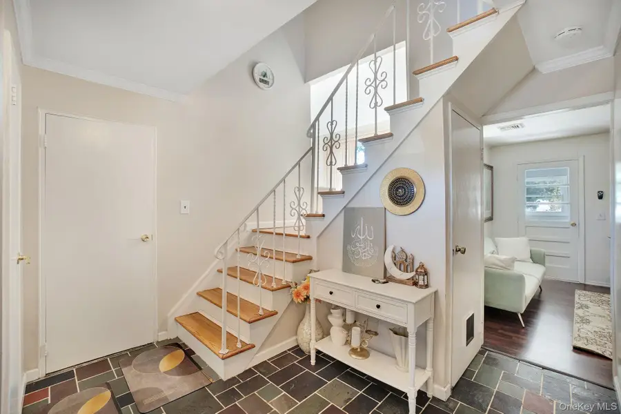 26 Fran Lane, Selden, NY 11784 - Image #2