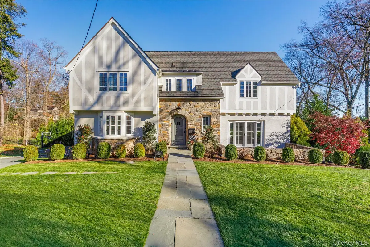 37 Bates Road, Harrison, NY 10528 - Image #1