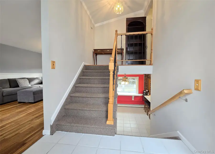 50 Spur Lane, Centereach, NY 11720 - Image #3