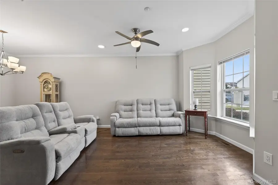 294 Spring Drive, East Meadow, NY 11554 - Image #2