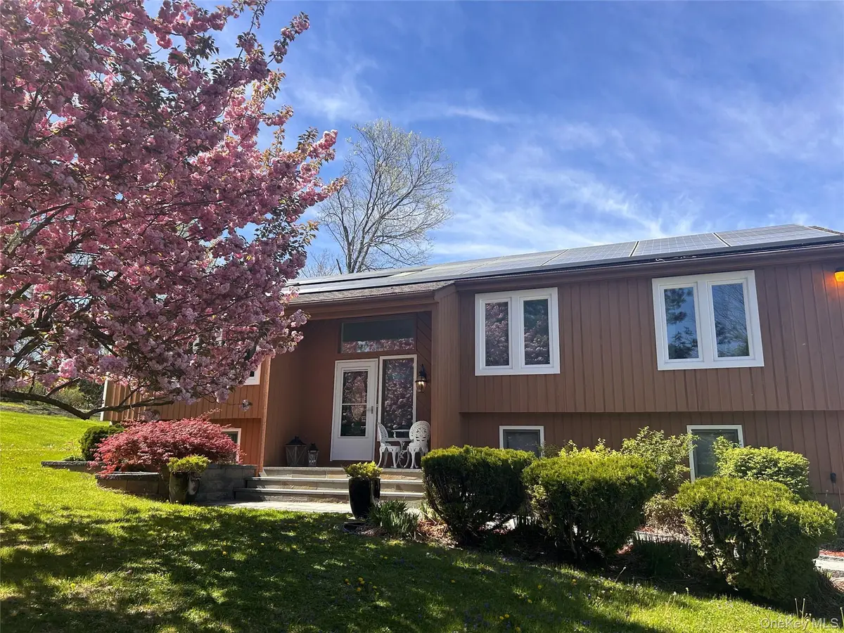 20 Lake Road, Mahopac, NY 10541 - Image #1