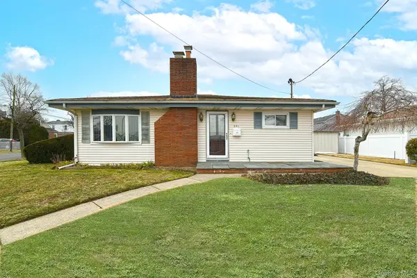 481 Leonard Boulevard, New Hyde Park, NY 11040