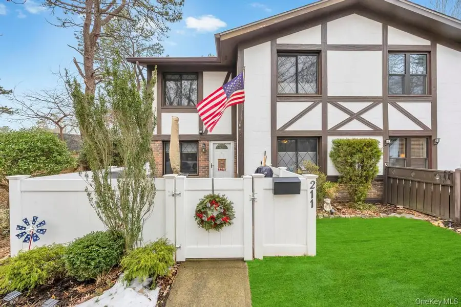 211 Birchwood Road, Medford, NY 11763 - Image #2