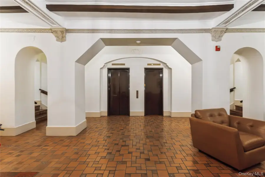 310 Riverside Boulevard #1H, Long Beach, NY 11561 - Image #3