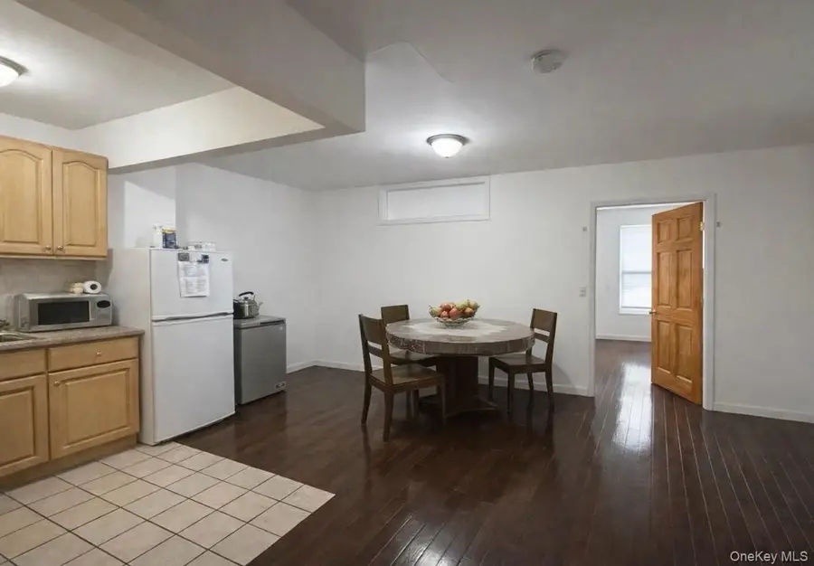 138-10 35th Avenue #4A, Flushing, NY 11354 - Image #3