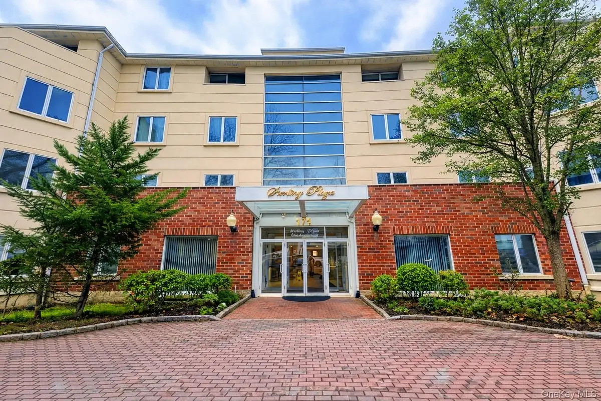 171 Great Neck Road #3B, Great Neck, NY 11021 - Image #1