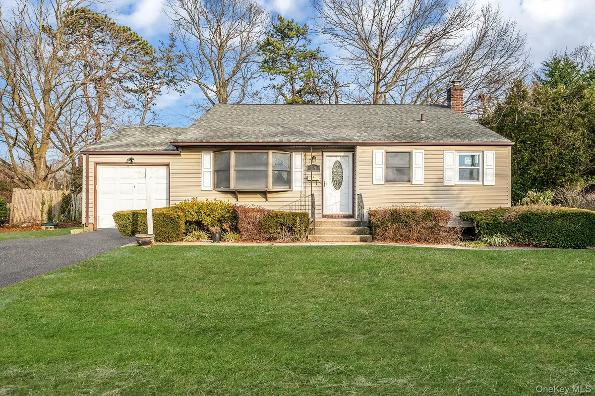 119 Foster Road, Ronkonkoma, NY 11779 - Image #1