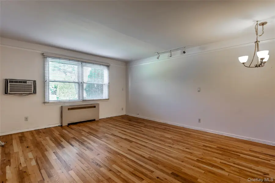 71-36 Little Neck Pkwy #150A, Bellerose, NY 11426 - Image #2