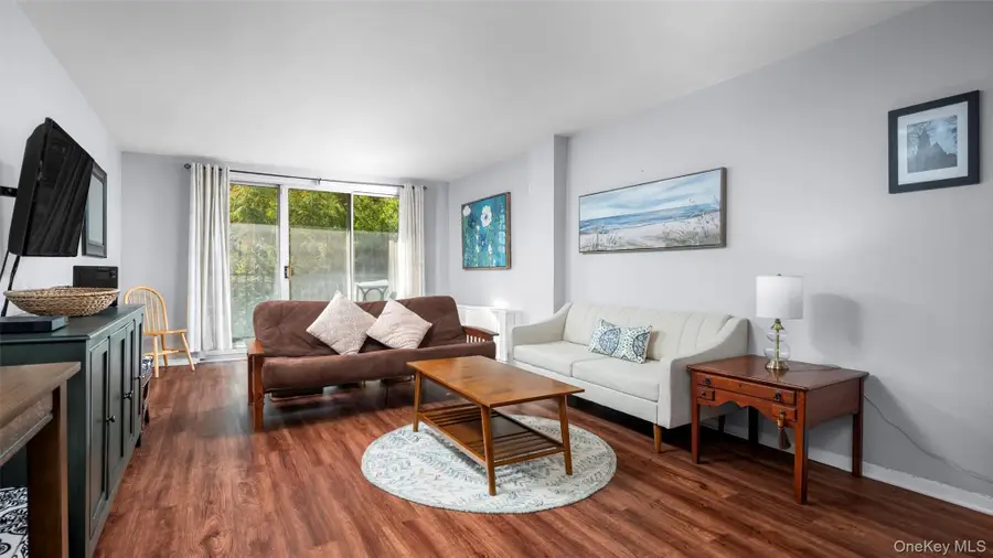 20 Old Mamaroneck Road #2D, White Plains, NY 10605 - #2